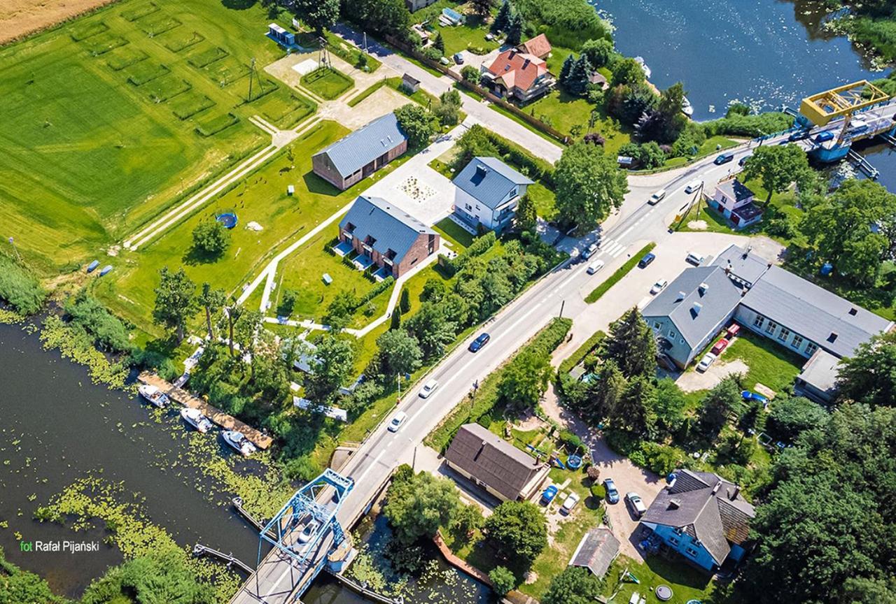 Apartamenty Miedzy Mostami Stegna  Eksteriør bilde
